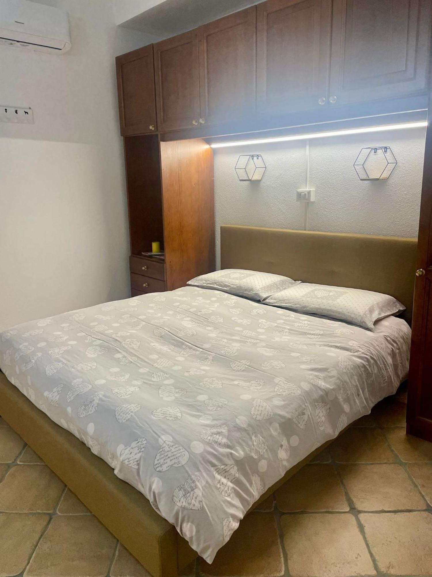 Looney Tunes Home Όλμπια Εξωτερικό φωτογραφία